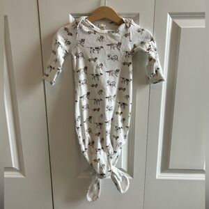 Kate Quinn dog gown